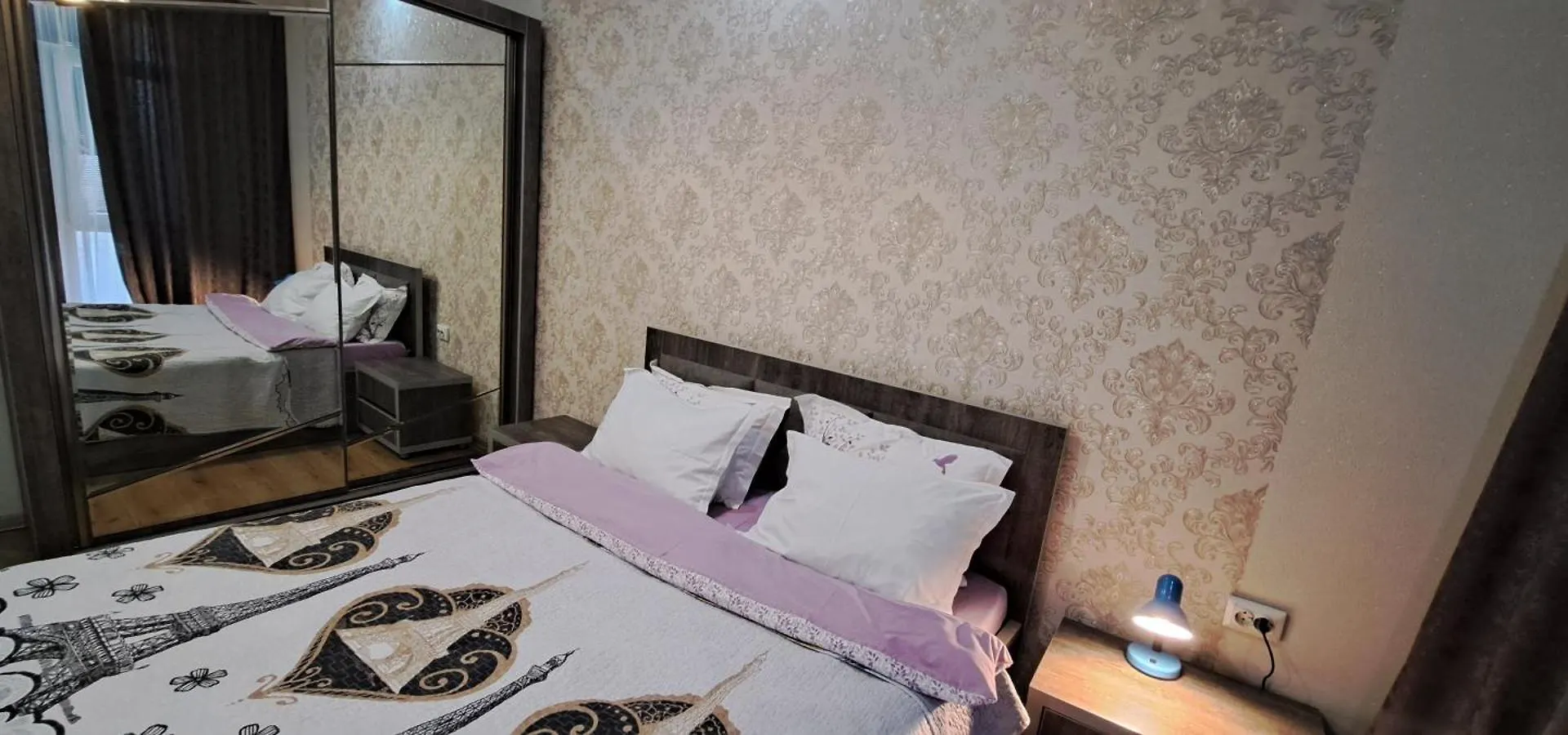 Holidays In Тбилиси Апартаменты